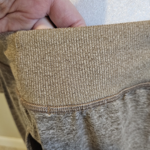 Athleta Sweatsuit Heathered Tan - Picture 13 of 16